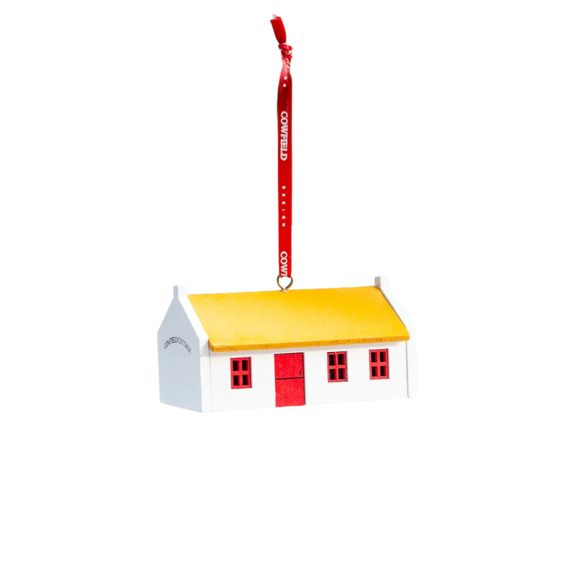 Cowfield Cottage Decoration