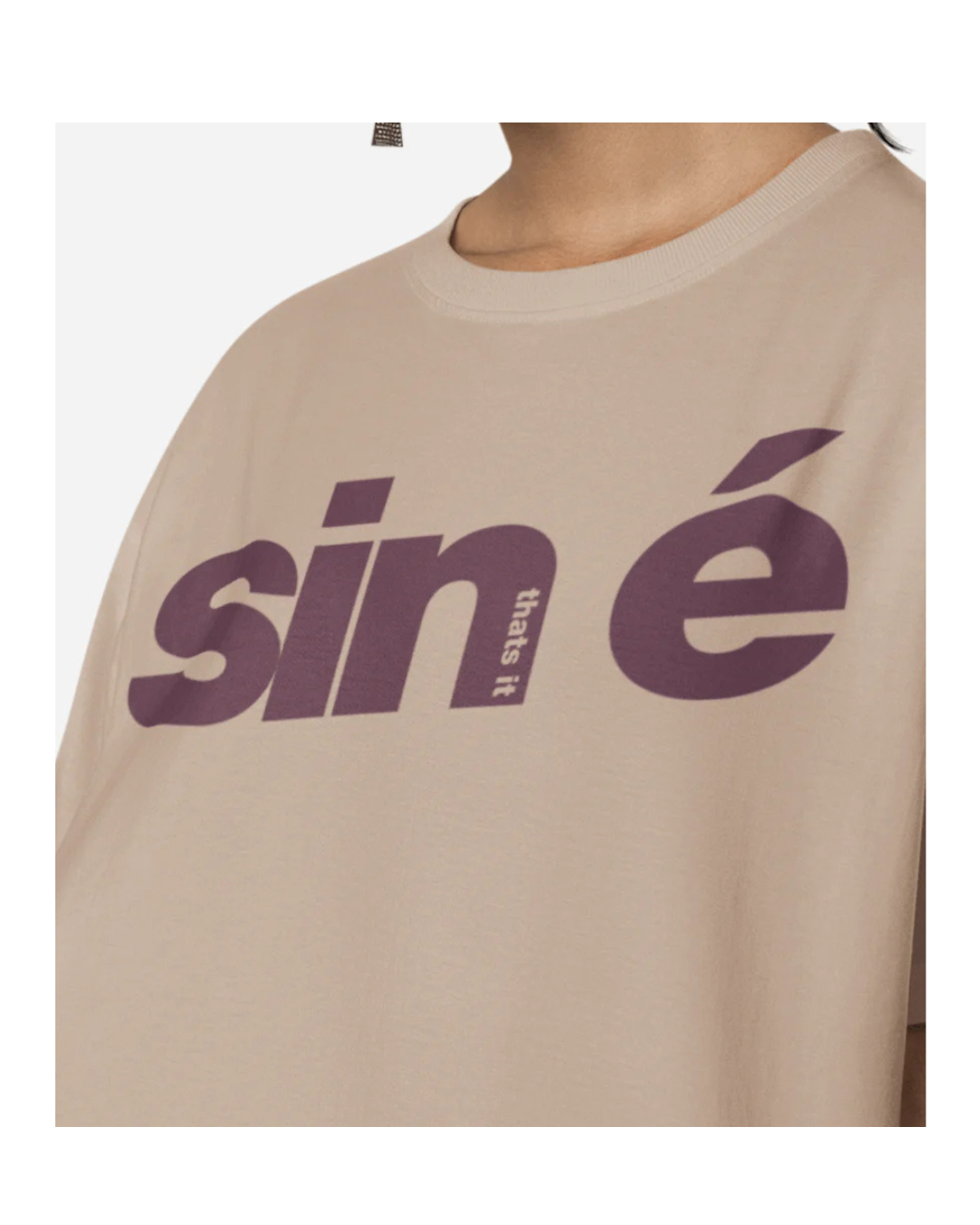 Sin é T-Shirt -Desert Sand - Burgundy